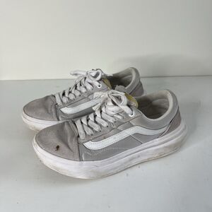 Vans Old Skool Overt CC Stacked Platform Shoe Sneaker Light Grey Womens 9.5